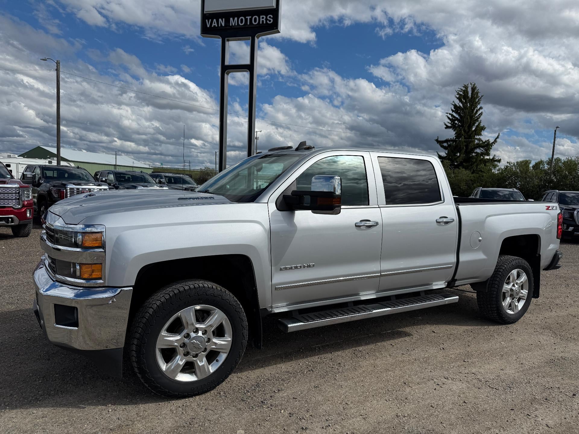 2019 Chevrolet Silverado 2500 HD LTZ in Silver Ice Metallic — front three-quarter view